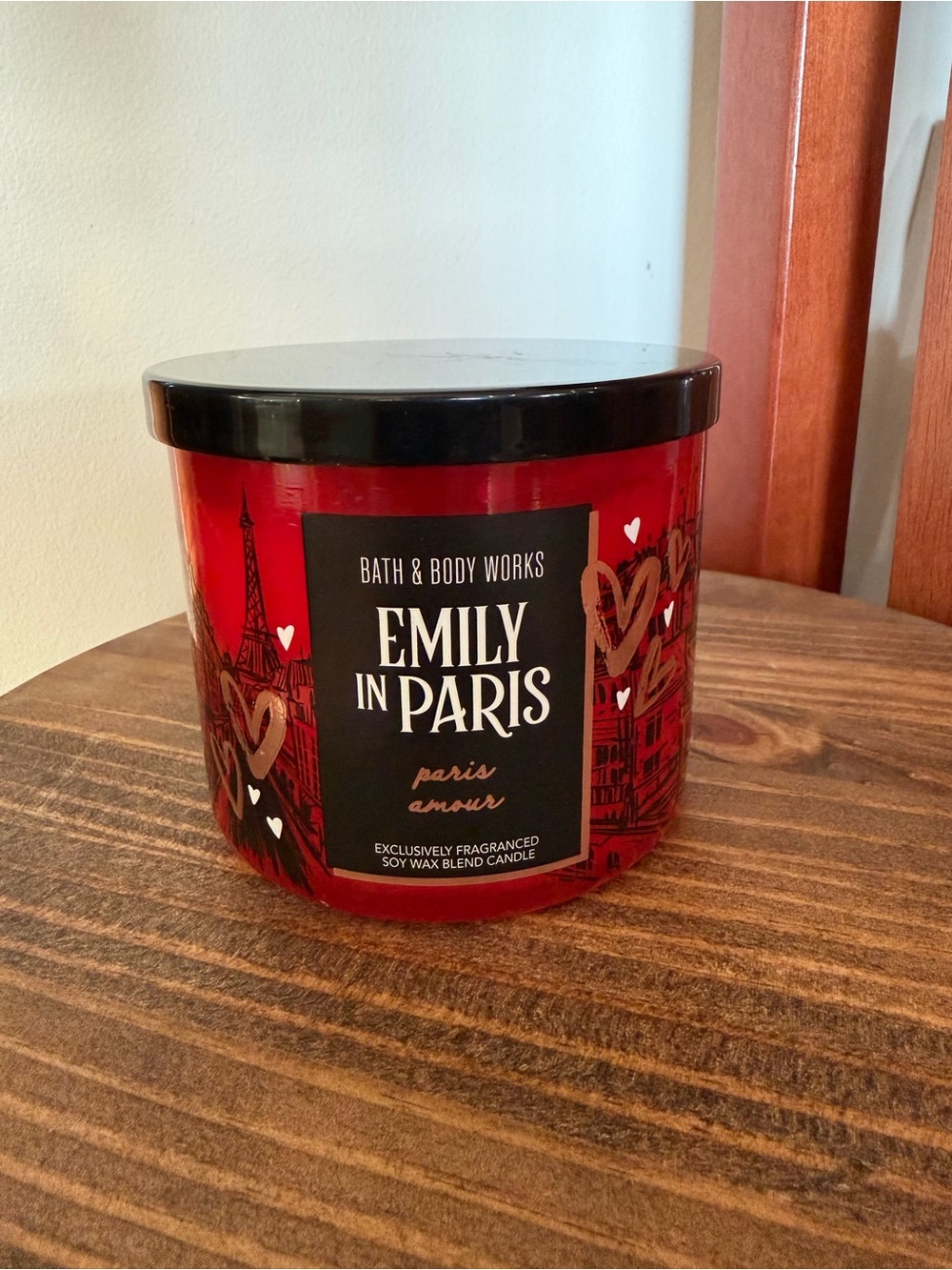 Bath & Body Works Emily in Paris Paris Amour Red Jar Candle